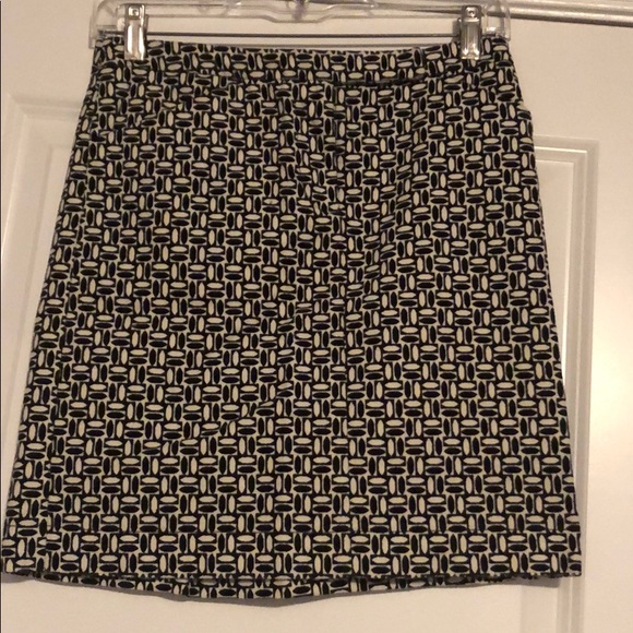 Loft Petite Small velvet patterned skirt w/ pockets - Picture 1 of 3